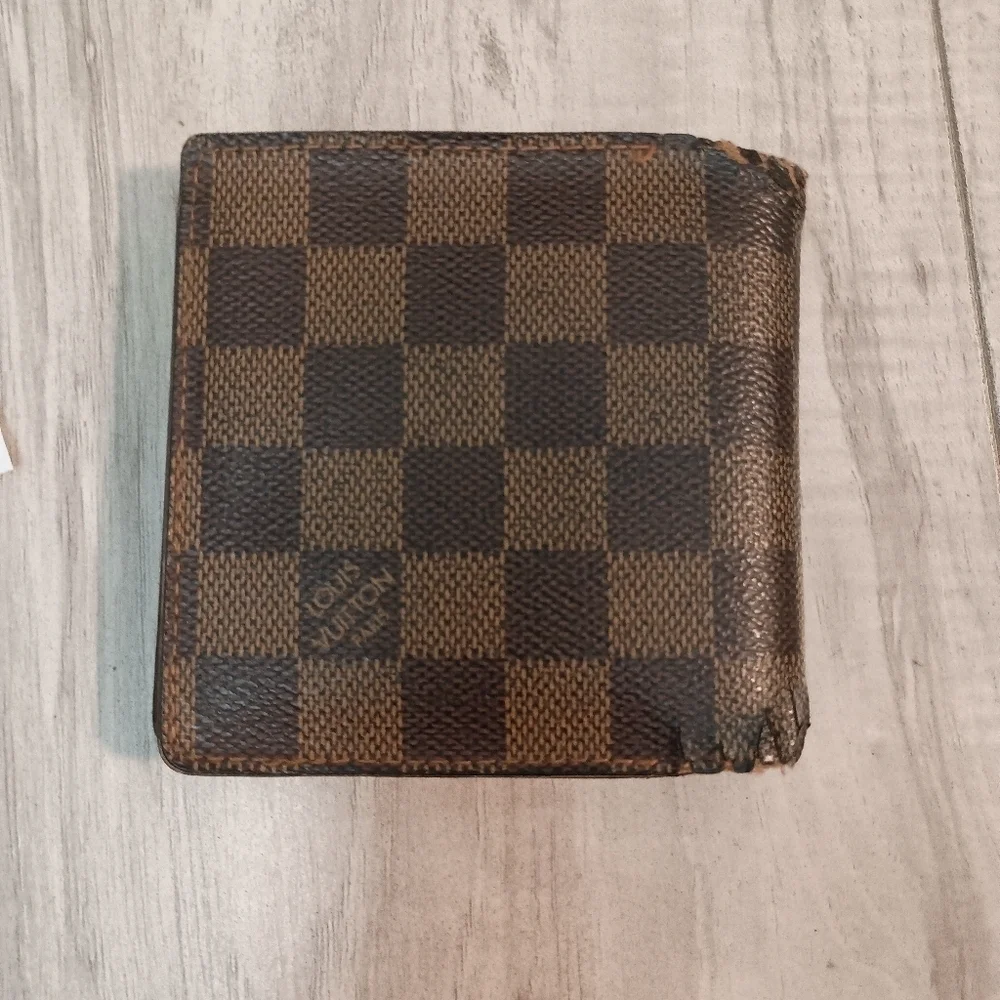 Authentic LOUIS VUITTON Folded Wallet Porte Foil Marco Damier Ebene Brown